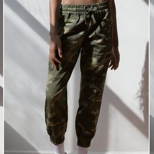 Tna Alix Camo Pants